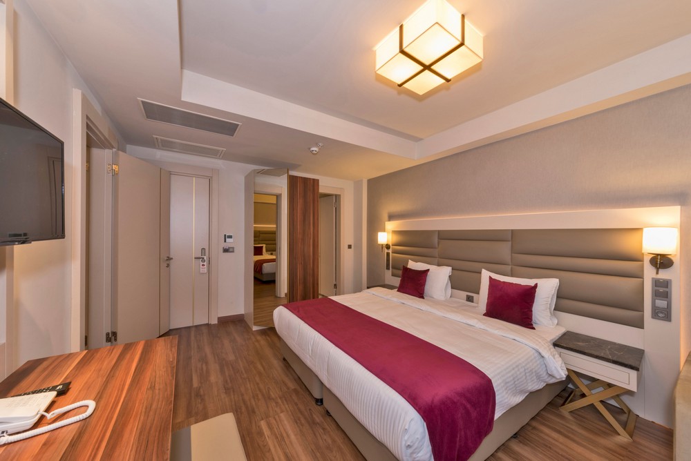 Hotel Golden Royal Family Room