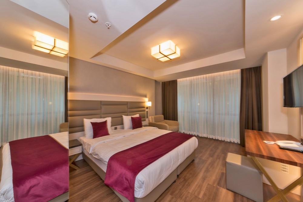 Hotel Golden Royal Family Room