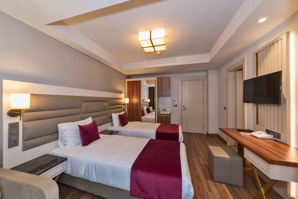 Hotel Golden Royal Family Room