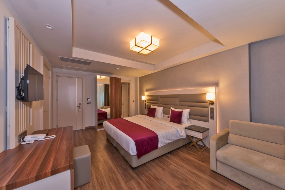 Hotel Golden Royal Family Room