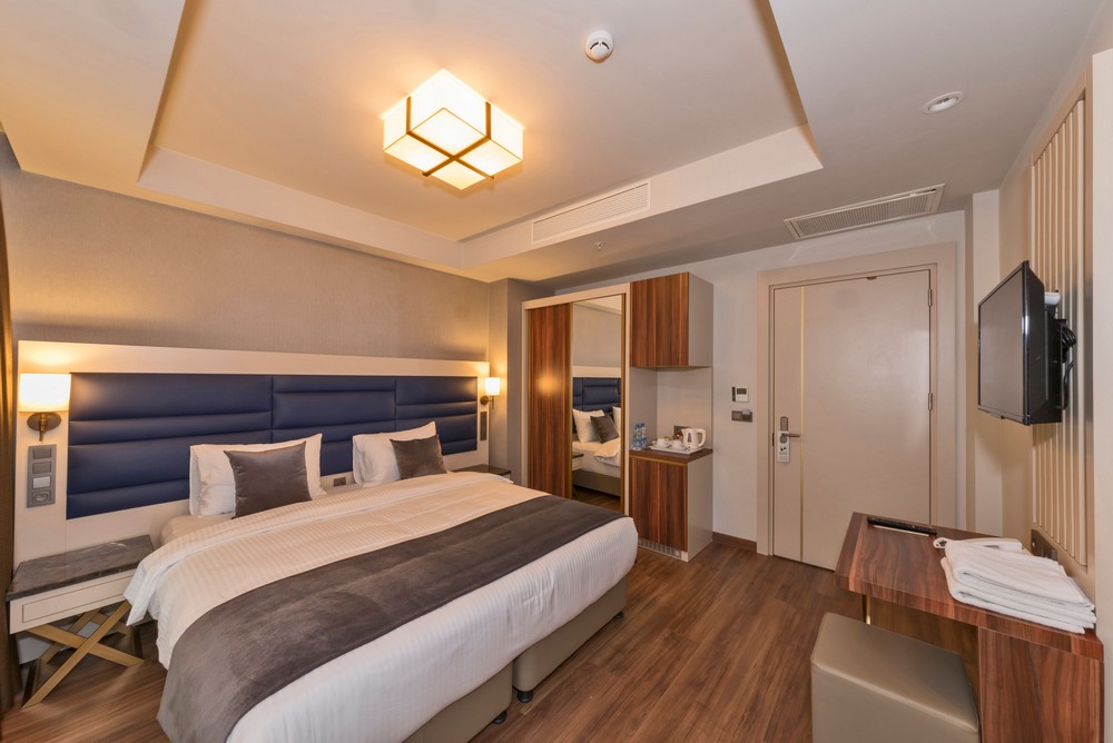 Hotel Golden Royal superior Room