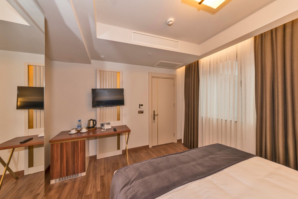 Hotel Golden Royal superior Room