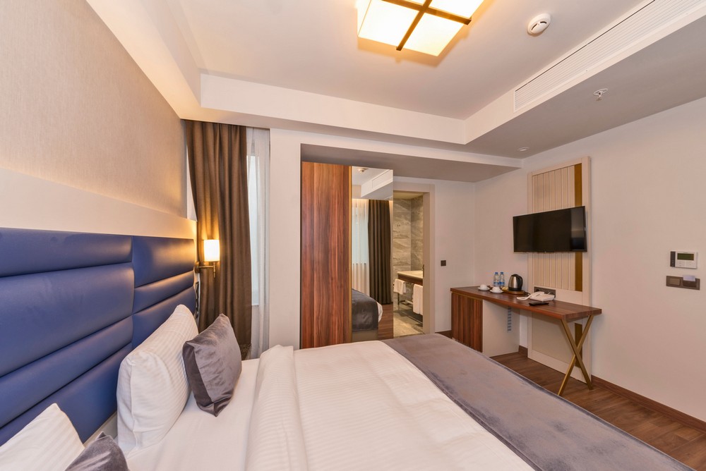 Hotel Golden Royal superior Room