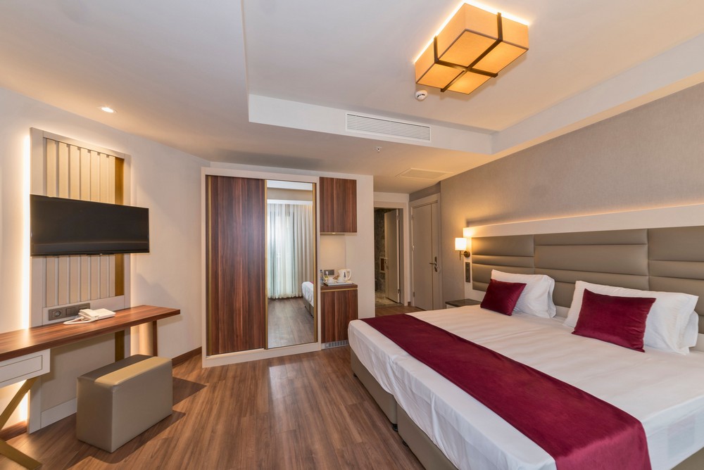 Hotel Golden Royal superior Room