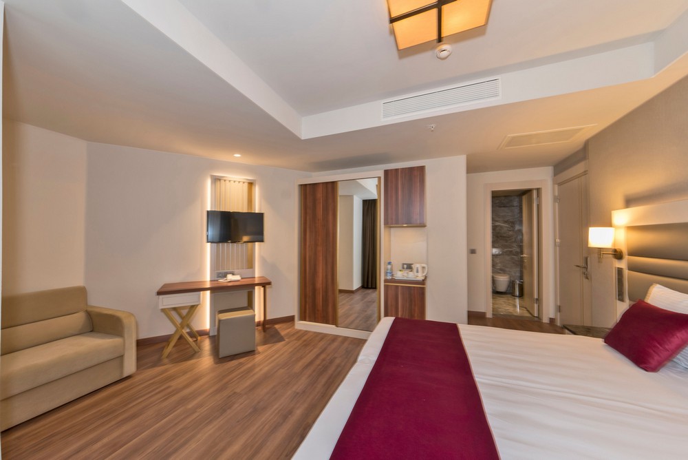 Hotel Golden Royal superior Room