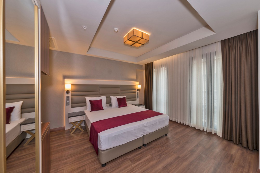 Hotel Golden Royal superior Room