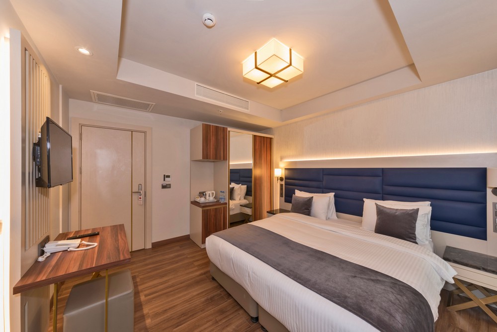 Hotel Golden Royal superior Room