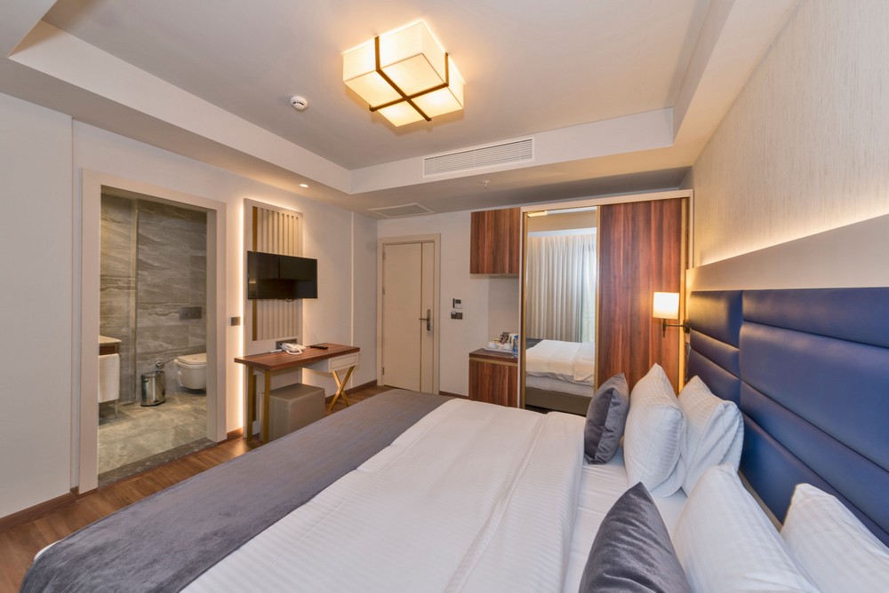 Hotel Golden Royal superior Room