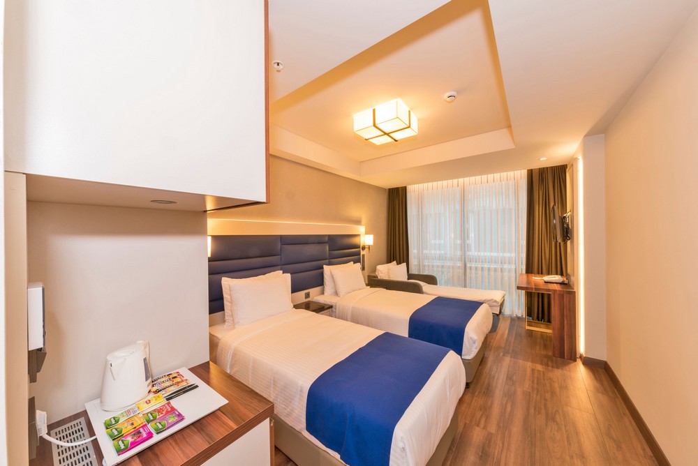 Hotel Golden Royal Triple Room